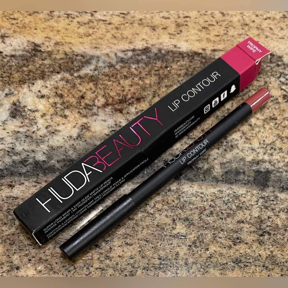 Huda Beauty Lipliner
